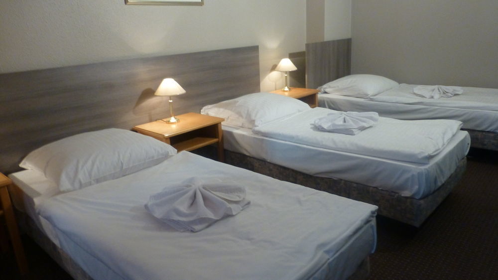 Hotel Rehberge Berlin Mitte Екстер'єр фото