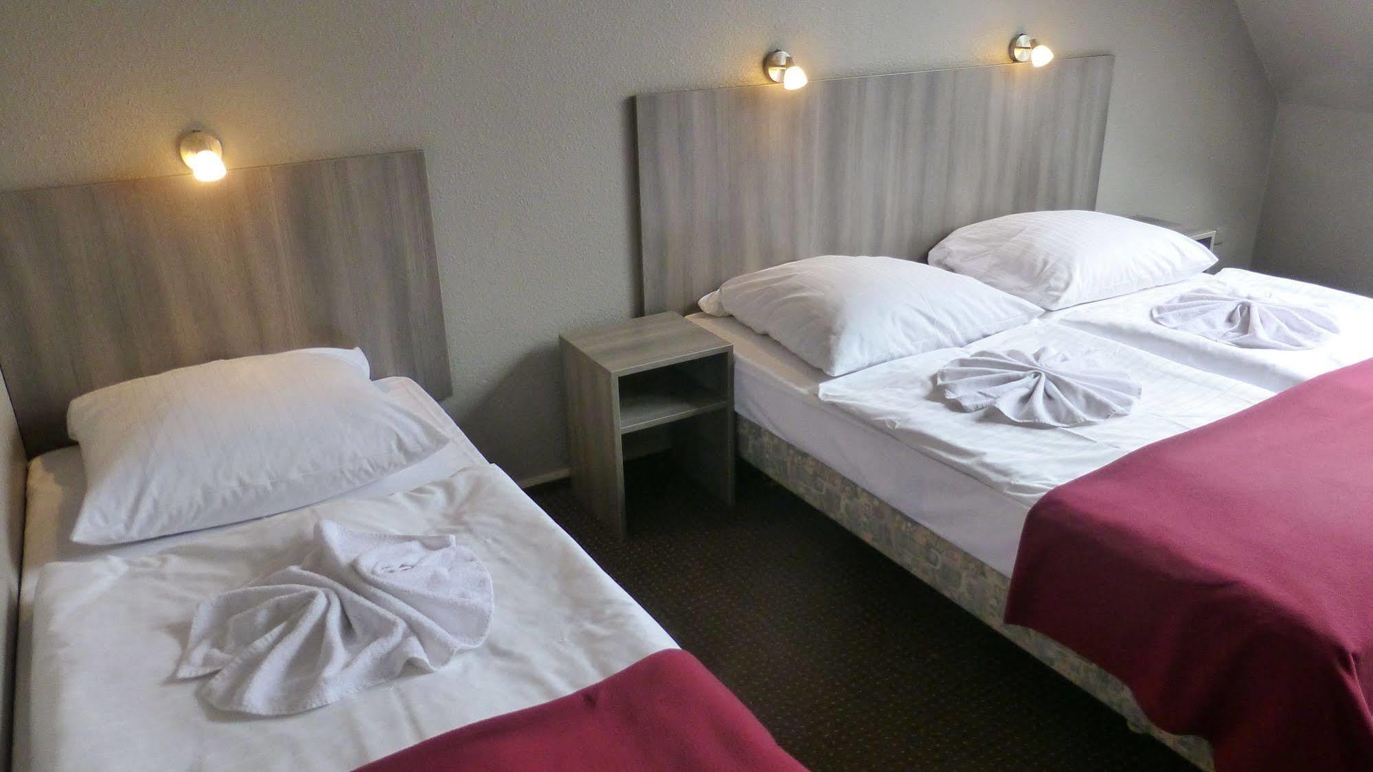 Hotel Rehberge Berlin Mitte Екстер'єр фото